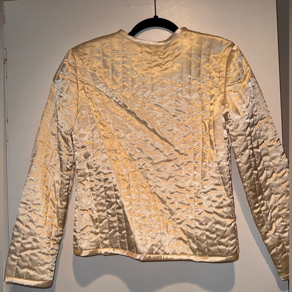 Vintage Quilted Dressing Overcoat - Picture 4 of 5